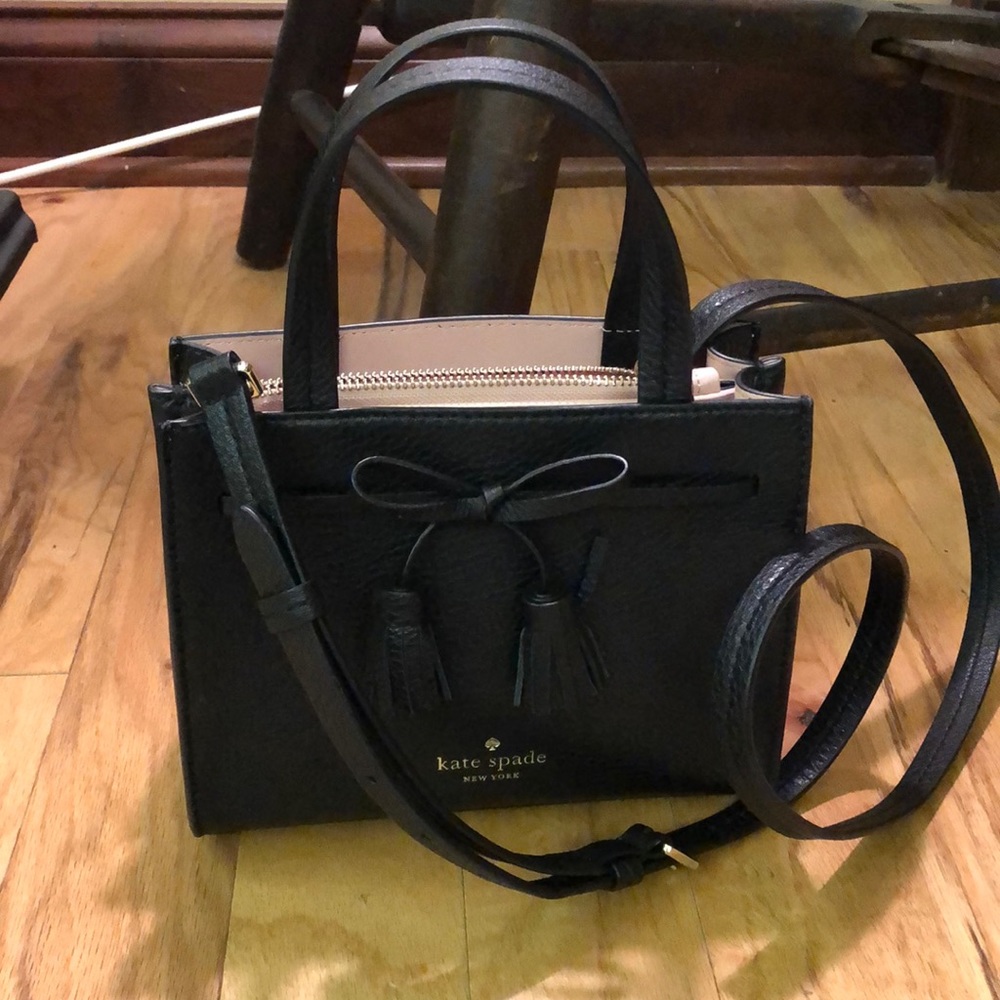 black kate spade bow tie tassel purse
